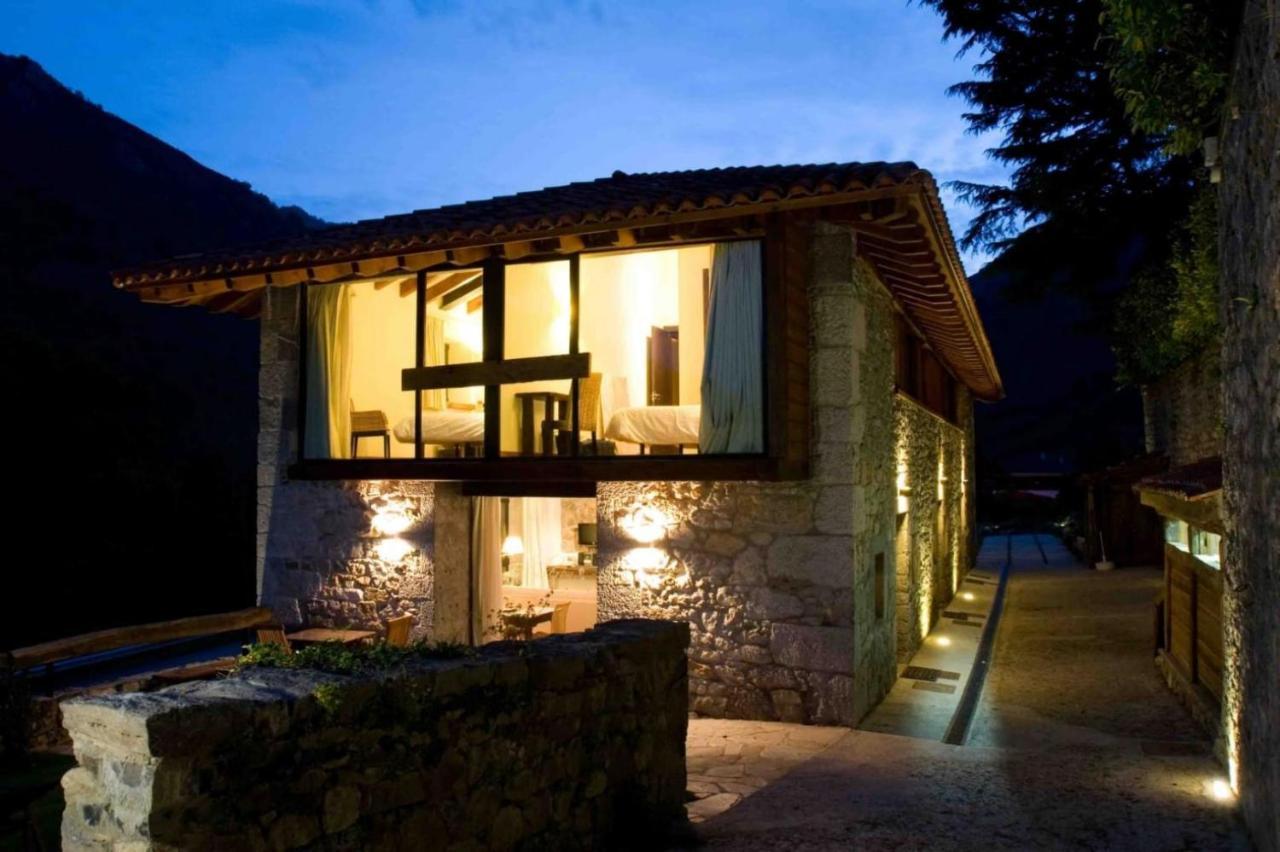 Apartamentos Rurales El Lleron Caso Bagian luar foto