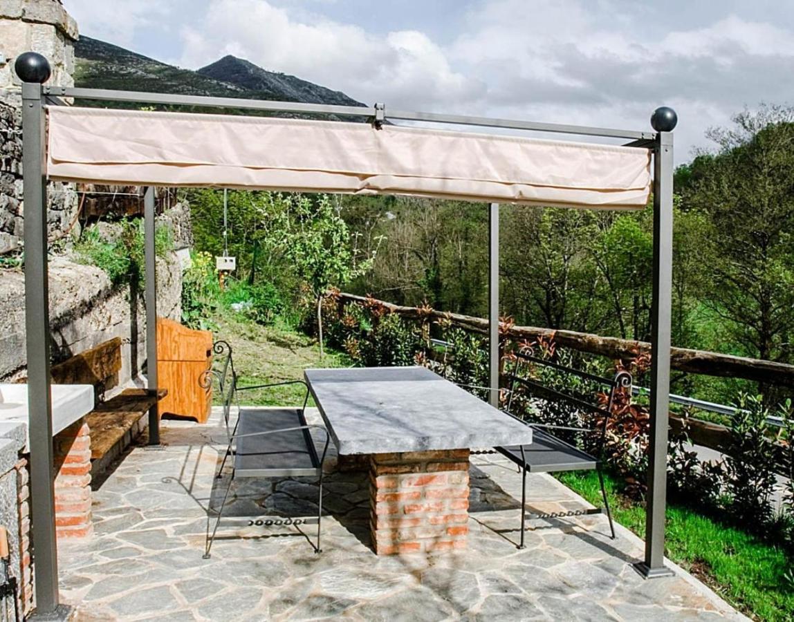 Apartamentos Rurales El Lleron Caso Bagian luar foto